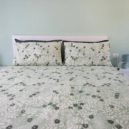 Penelope House Apartment