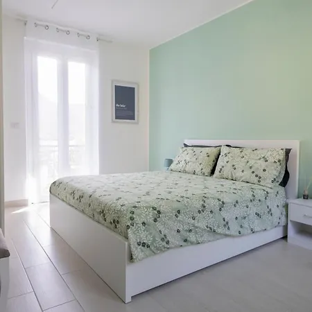 Penelope House Apartment