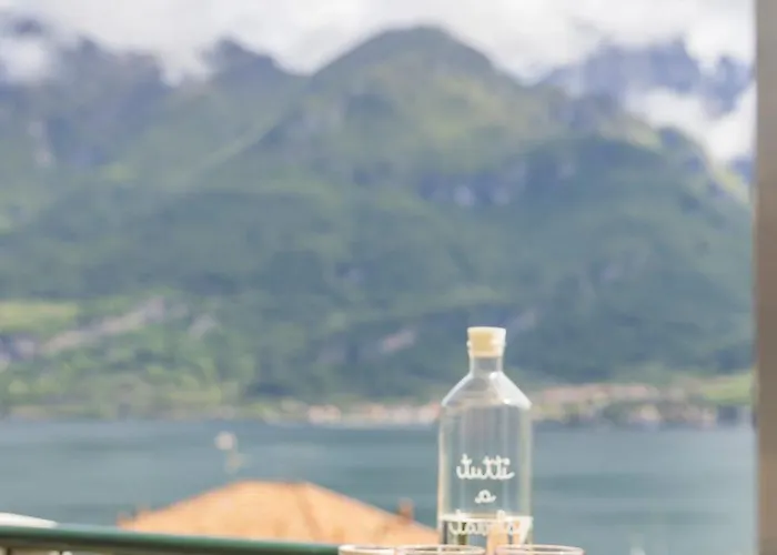 Penelope House アパート Oliveto Lario